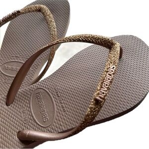 Havaianas Gold Glitter Strap Sandals